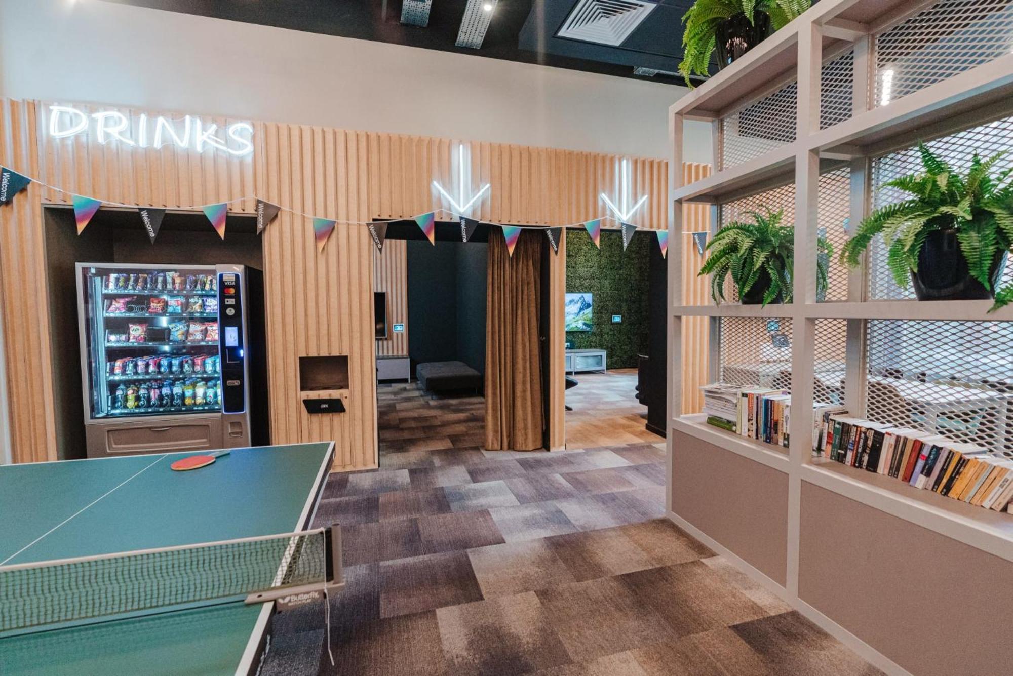 For Students Only Canvas City Point Coventry Ngoại thất bức ảnh